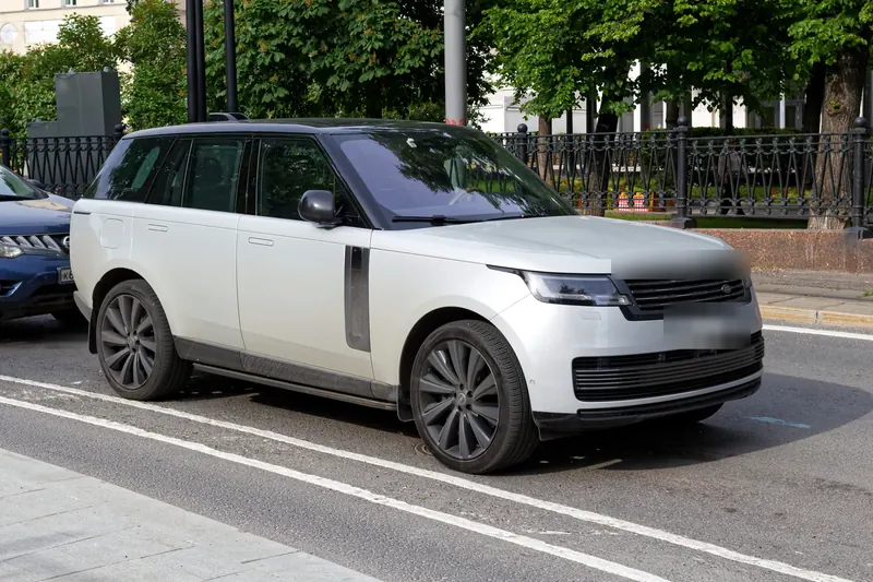 2023 Land Rover Range Rover — ön 3/4
