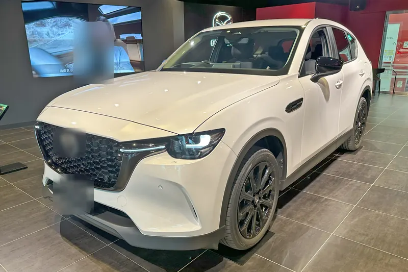 2023 Mazda CX-60 — Ön 3/4